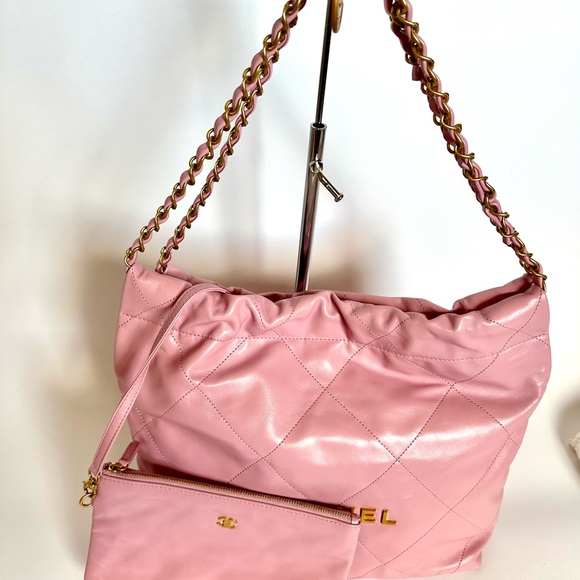 EUC Chanel Small 22 Bag Pink Calfskin Antique Gold Hardware - Picture 10 of 16